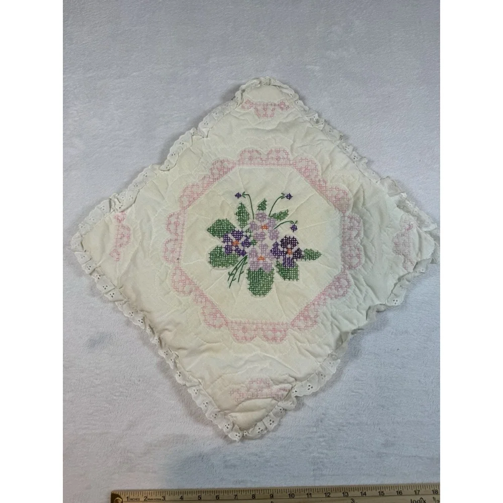 Lot Vtg Assorted Sizes Mixed Lot Cotton‎ Linen Runners Pillowcase Floral Dog